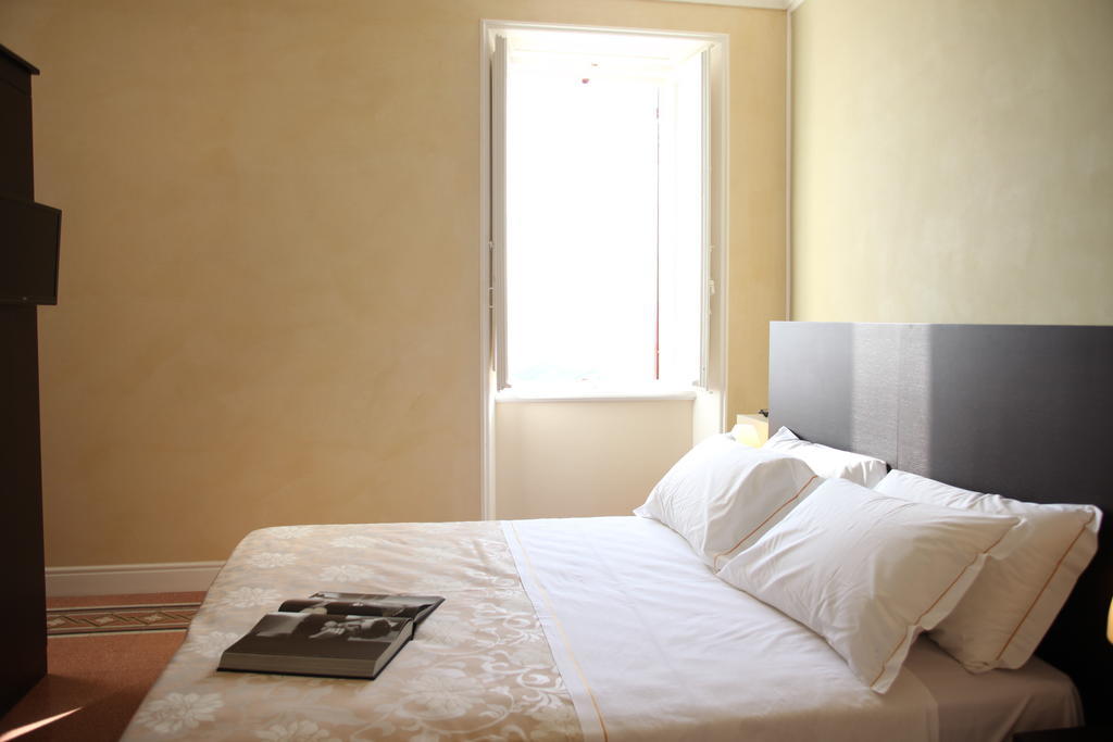Relais Del Borgo Hotel & Spa 4 Stelle Staffolo Phòng bức ảnh