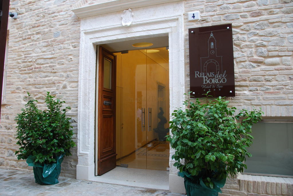 Relais Del Borgo Hotel & Spa 4 Stelle Staffolo Ngoại thất bức ảnh
